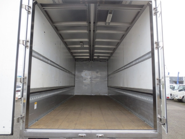 三菱 ファイター 2KG-FK64F(2WD)の写真12