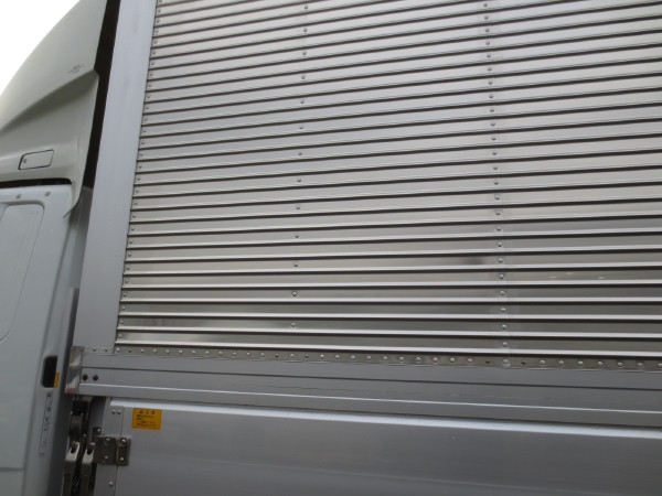 三菱 ファイター 2KG-FK64F(2WD)の写真19