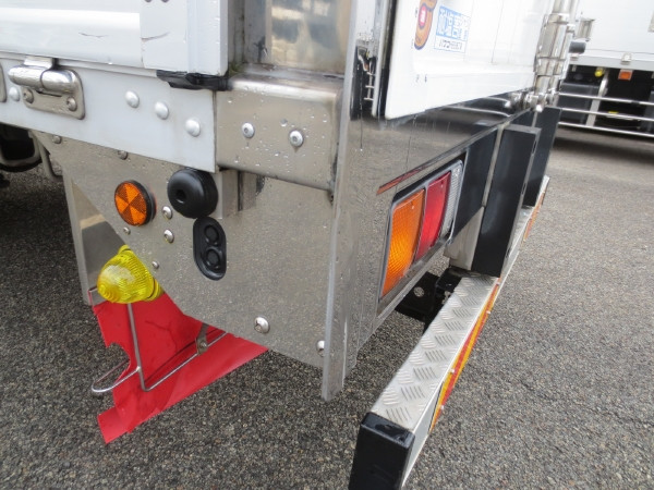 三菱 ファイター 2KG-FK64F(2WD)の写真26