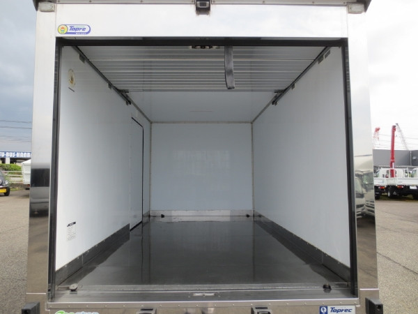 いすゞ エルフ 2RG-NLR88AN(2WD)の写真10