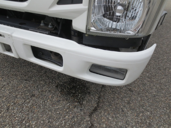 いすゞ エルフ 2RG-NLR88AN(2WD)の写真17