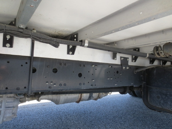 三菱 ファイター 2KG-FK62F(2WD)の写真13