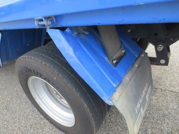 いすゞ エルフ 2RG-NKR88AD(2WD)の写真20