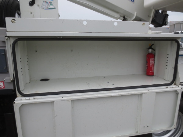 日野 デュトロ TKG-XZU600X(2WD)の写真20