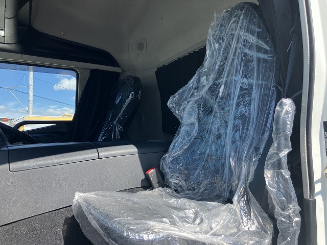 三菱 スーパーグレート 2PG-FS84VZ(8x4)の写真27