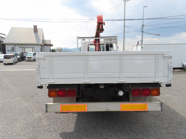 三菱 ファイター PJ-FK62FZ(6x2)の写真6