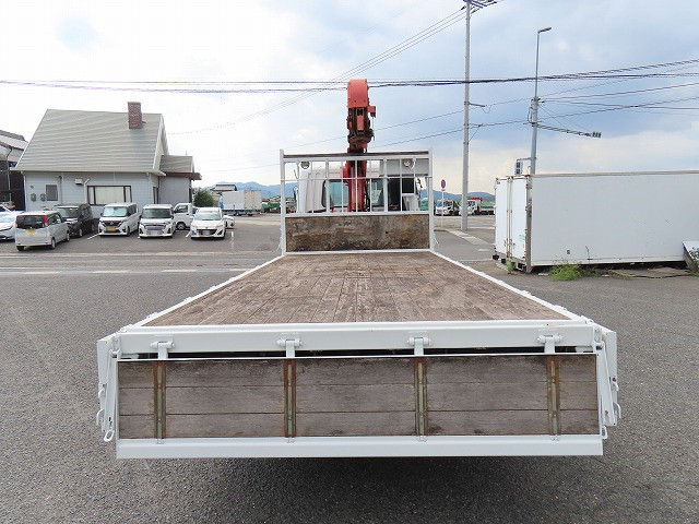 三菱 ファイター PJ-FK62FZ(6x2)の写真10