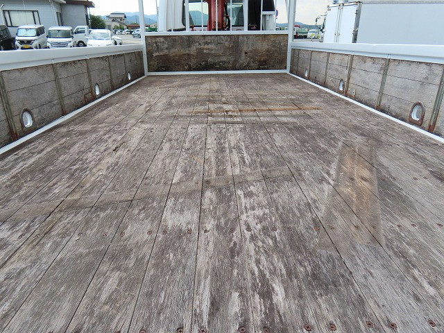 三菱 ファイター PJ-FK62FZ(6x2)の写真12