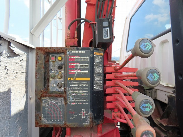 三菱 ファイター PJ-FK62FZ(6x2)の写真15