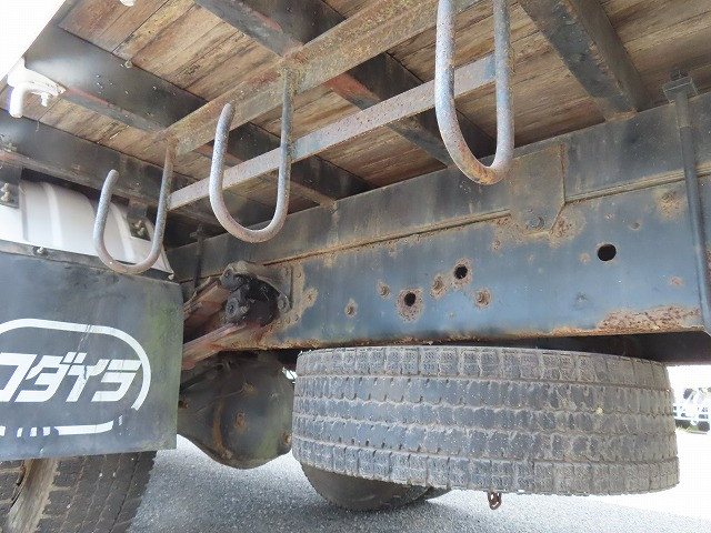 三菱 ファイター PJ-FK62FZ(6x2)の写真21