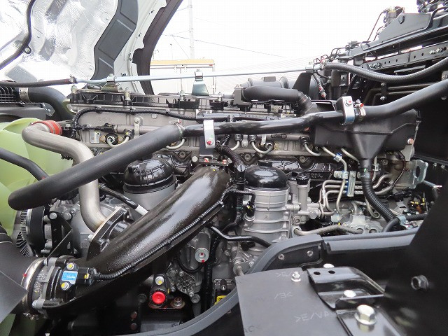 三菱 スーパーグレート 2RG-FP84VDR(2WD)の写真17