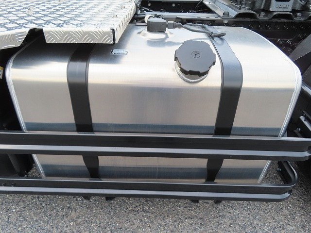 三菱 スーパーグレート 2RG-FP84VDR(2WD)の写真21