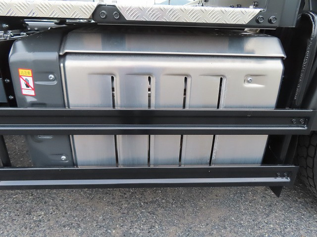 三菱 スーパーグレート 2RG-FP84VDR(2WD)の写真23