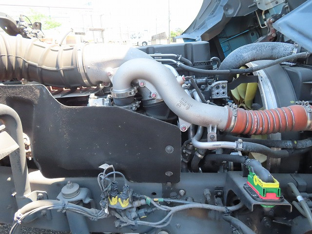 UD その他(日産D) 2PG-GK5AAD(6x4)の写真15