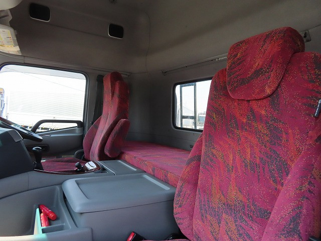 UD その他(日産D) 2PG-GK5AAD(6x4)の写真23