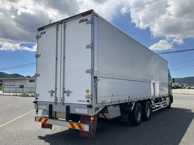 UD クオン 2PG-CD5CA(6x2)の写真4