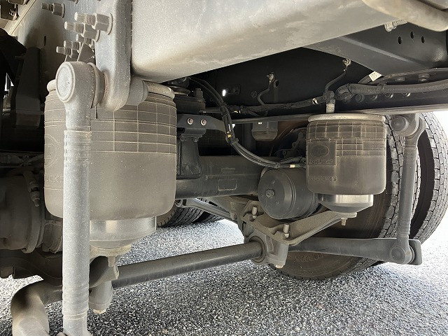 UD クオン 2PG-CD5CA(6x2)の写真19