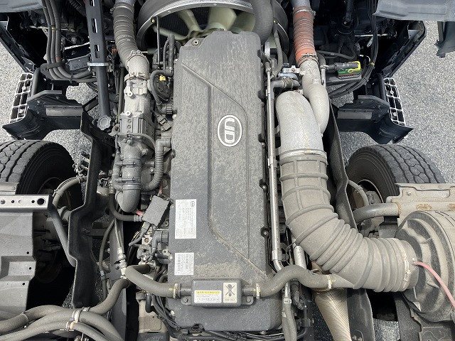 UD クオン 2PG-CD5CA(6x2)の写真22