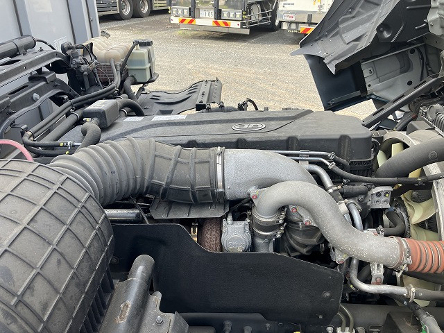 UD クオン 2PG-CG5CA(8x4)の写真22