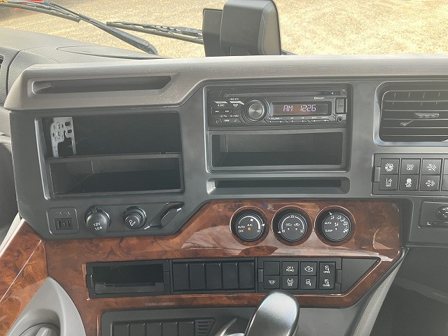 UD クオン 2PG-CG5CA(8x4)の写真26