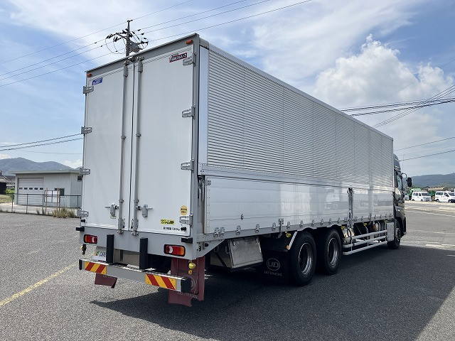 ＵＤ クオン 2PG-CD5CA(6x2)の写真4