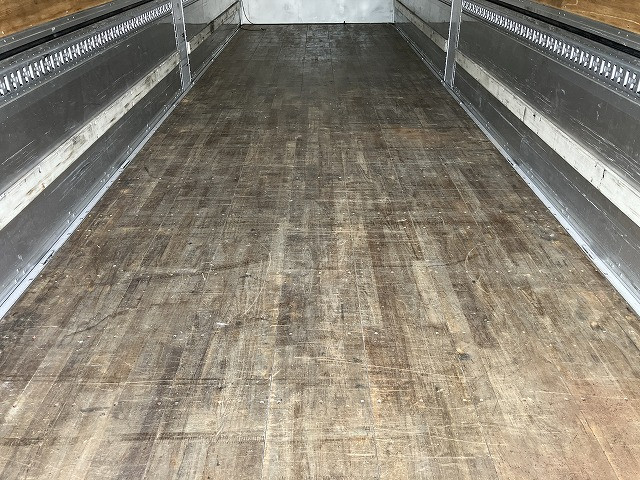 ＵＤ クオン 2PG-CD5CA(6x2)の写真12