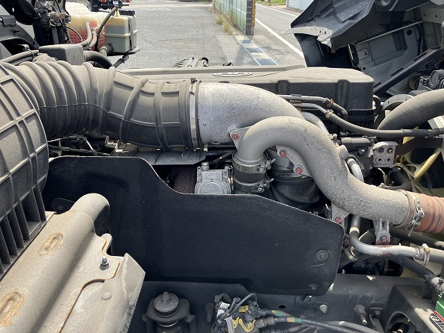 ＵＤ クオン 2PG-CD5CA(6x2)の写真23