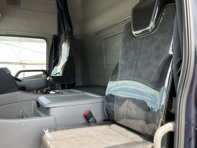 ＵＤ クオン 2PG-CD5CA(6x2)の写真26