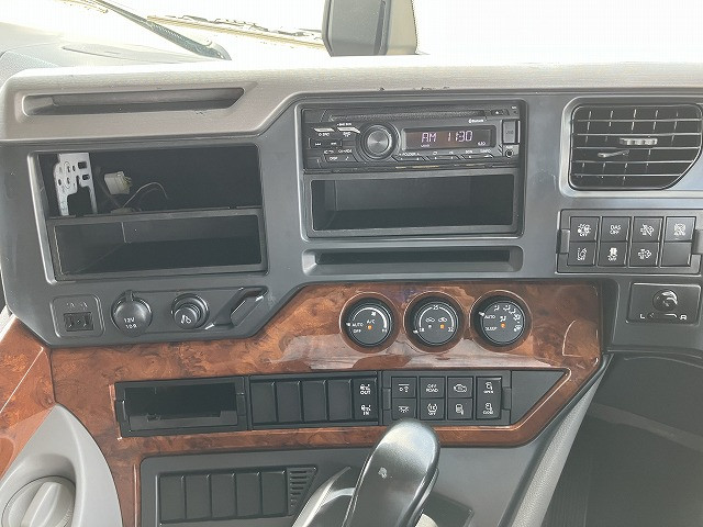 ＵＤ クオン 2PG-CD5CA(6x2)の写真27