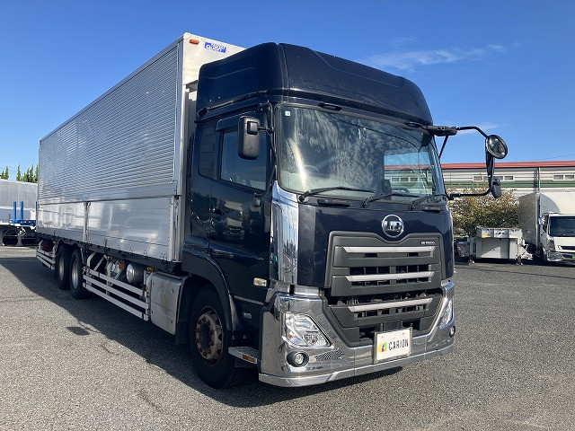 UD クオン 2PG-CD5CA(6x2)の写真2