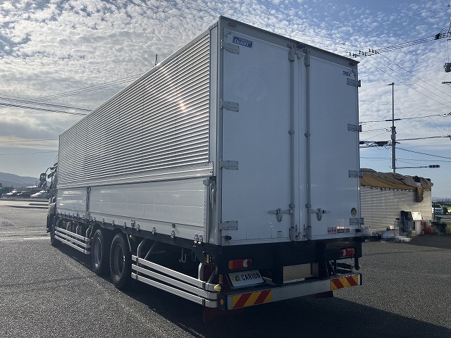 UD クオン 2PG-CD5CA(6x2)の写真3