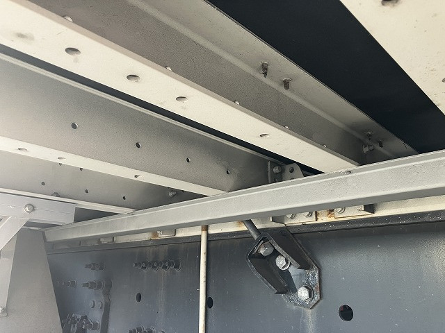 UD クオン 2PG-CD5CA(6x2)の写真20