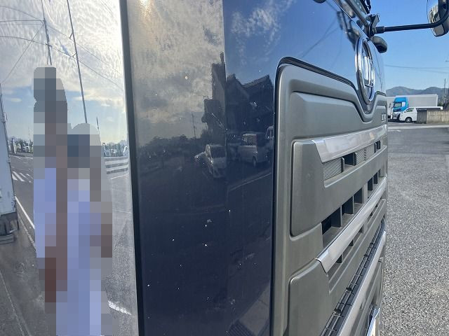 UD クオン 2PG-CD5CA(6x2)の写真29