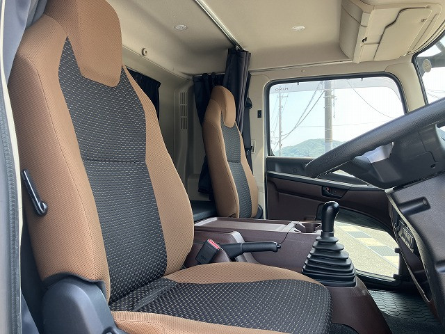 日野 レンジャー 2PG-FD2ABG(2WD)の写真24
