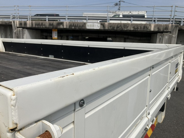 日野 レンジャー 2KG-GC2ABA(2WD)の写真28