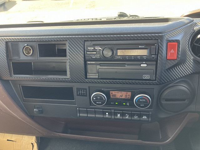 日野 レンジャー 2PG-FD2ABG(2WD)の写真29