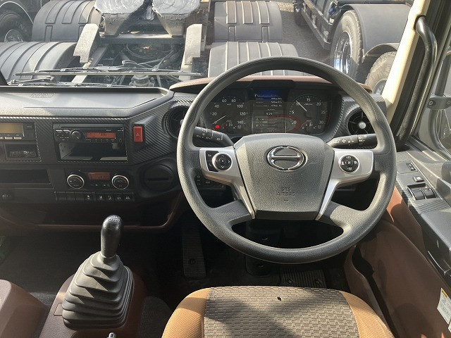 日野 レンジャー 2KG-FD2ABG(2WD)の写真24