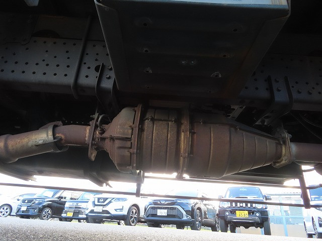 いすゞ フォワード SPG-FSR90T2(2WD)の写真17