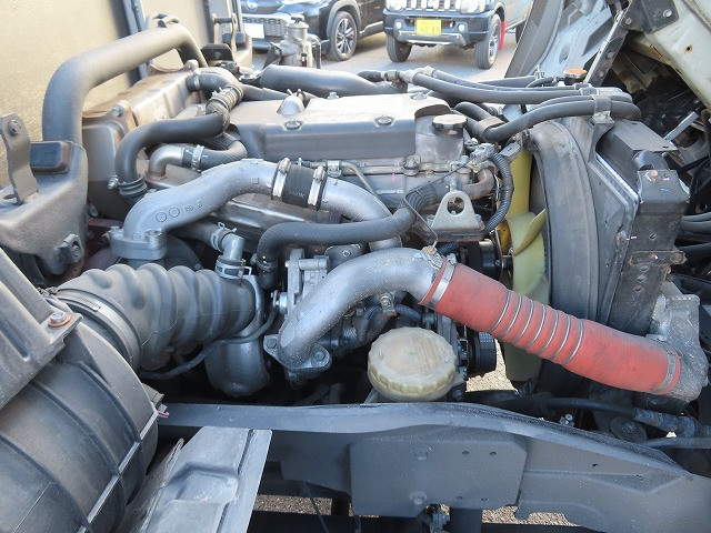 いすゞ フォワード SPG-FSR90T2(2WD)の写真19