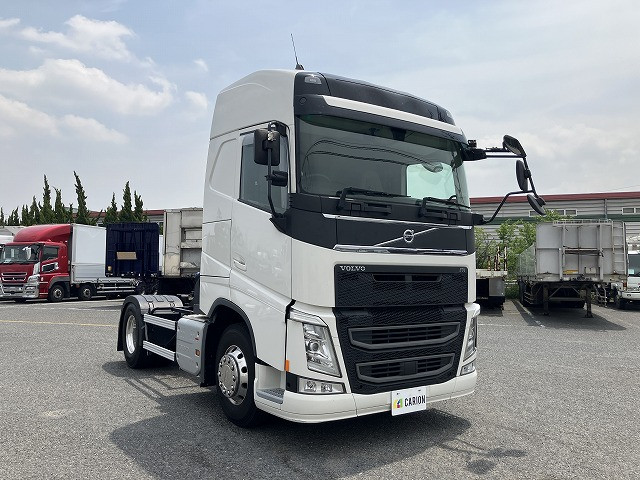 ボルボ FH トラクター 2DG-KA2TEA2(2WD)の写真2