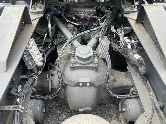 ボルボ FH トラクター 2DG-KA2TEA2(2WD)の写真11