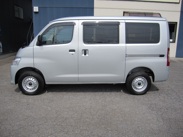 トヨタ タウンエースバン 5BF-S403M(2WD)の写真13