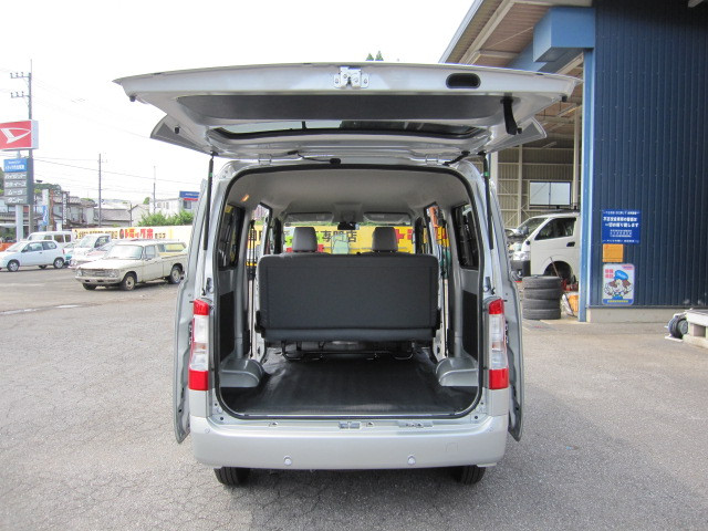 トヨタ タウンエースバン 5BF-S403M(2WD)の写真15