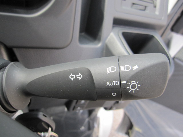 トヨタ タウンエースバン 5BF-S403M(2WD)の写真20