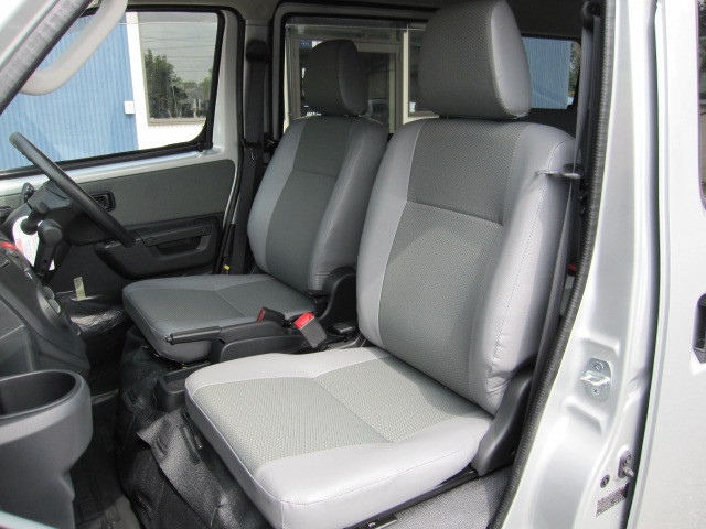 トヨタ タウンエースバン 5BF-S403M(2WD)の写真22