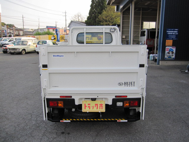 ダイハツ ハイゼットトラック 3BD-S500P(2WD)の写真3