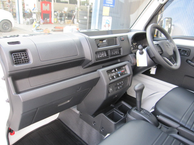 ダイハツ ハイゼットトラック 3BD-S500P(2WD)の写真19