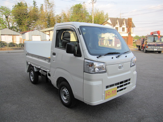 ダイハツ ハイゼットトラック 3BD-S500P(2WD)の写真9