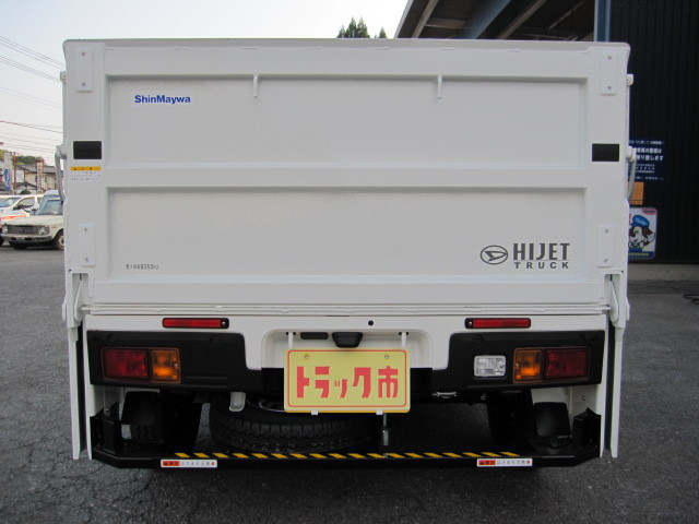 ダイハツ ハイゼットトラック 3BD-S500P(2WD)の写真24