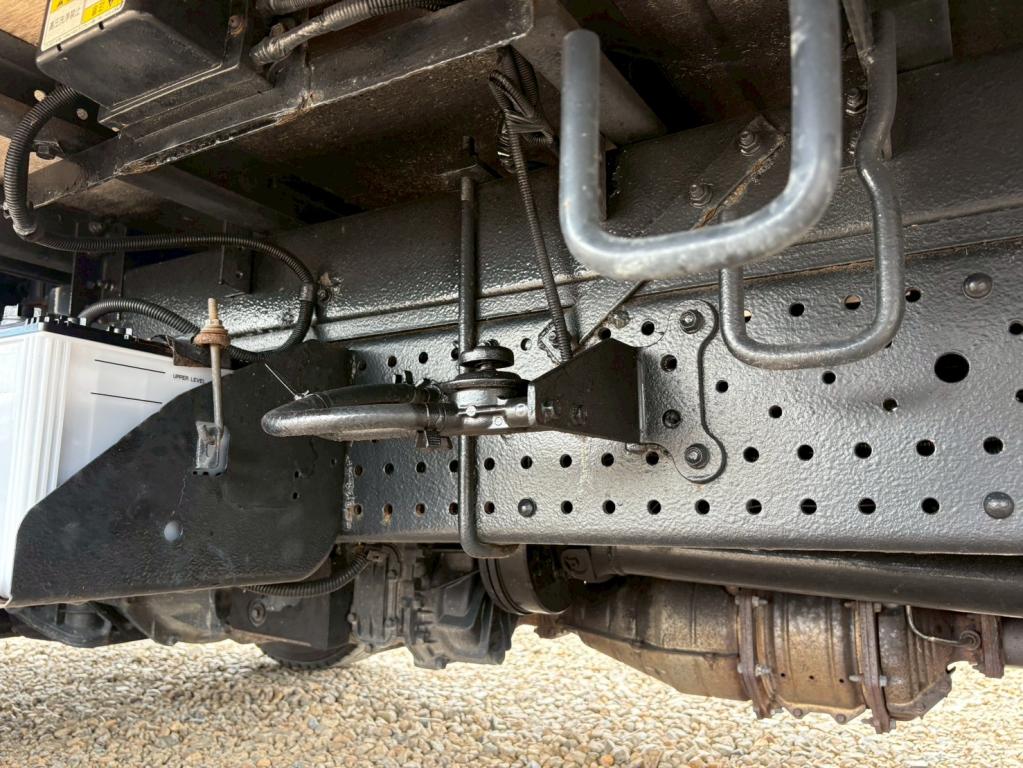 いすゞ エルフ TKG-NPR85AN(2WD)の写真17